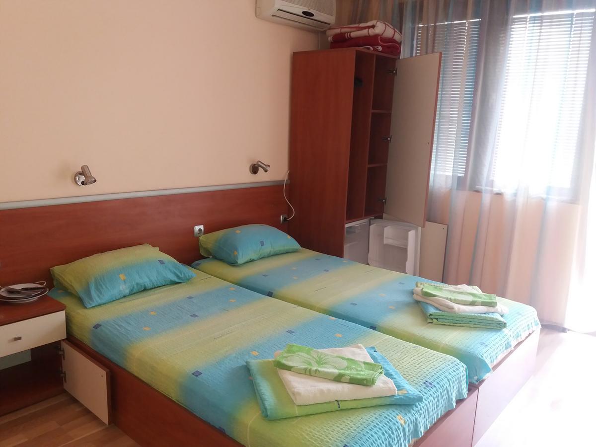 Guest Rooms Ani Pomorie Extérieur photo